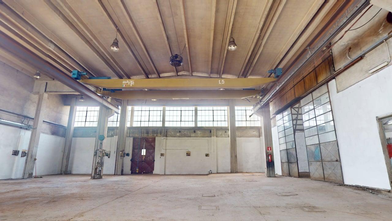 Complesso industriale con due capannoni, uffici e abitazione in vendita a Bruino - foto 7